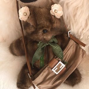 FENDI COCKTAIL PUOCH